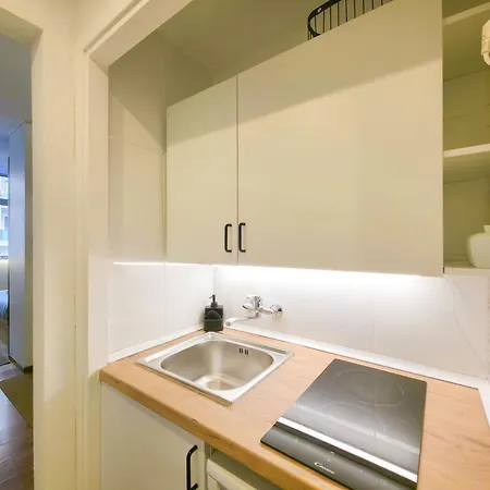 Estudio Con Estilo En El Centro Торремолинос